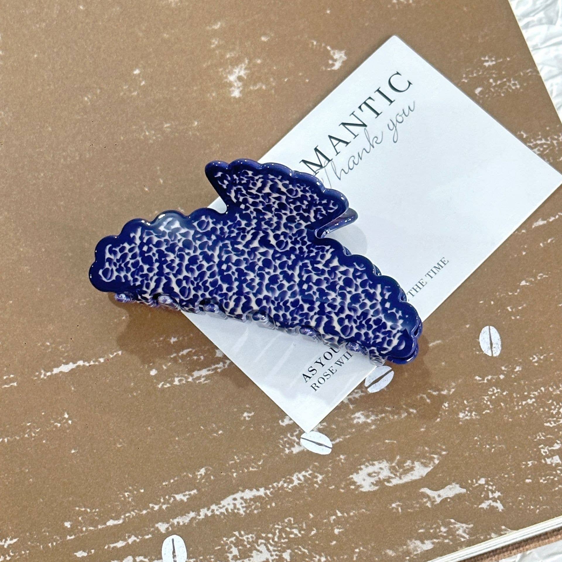 VINTAGE PORCELAIN STYLE HALF MOON HAIR CLAW CLIPS | 40H964: Blue