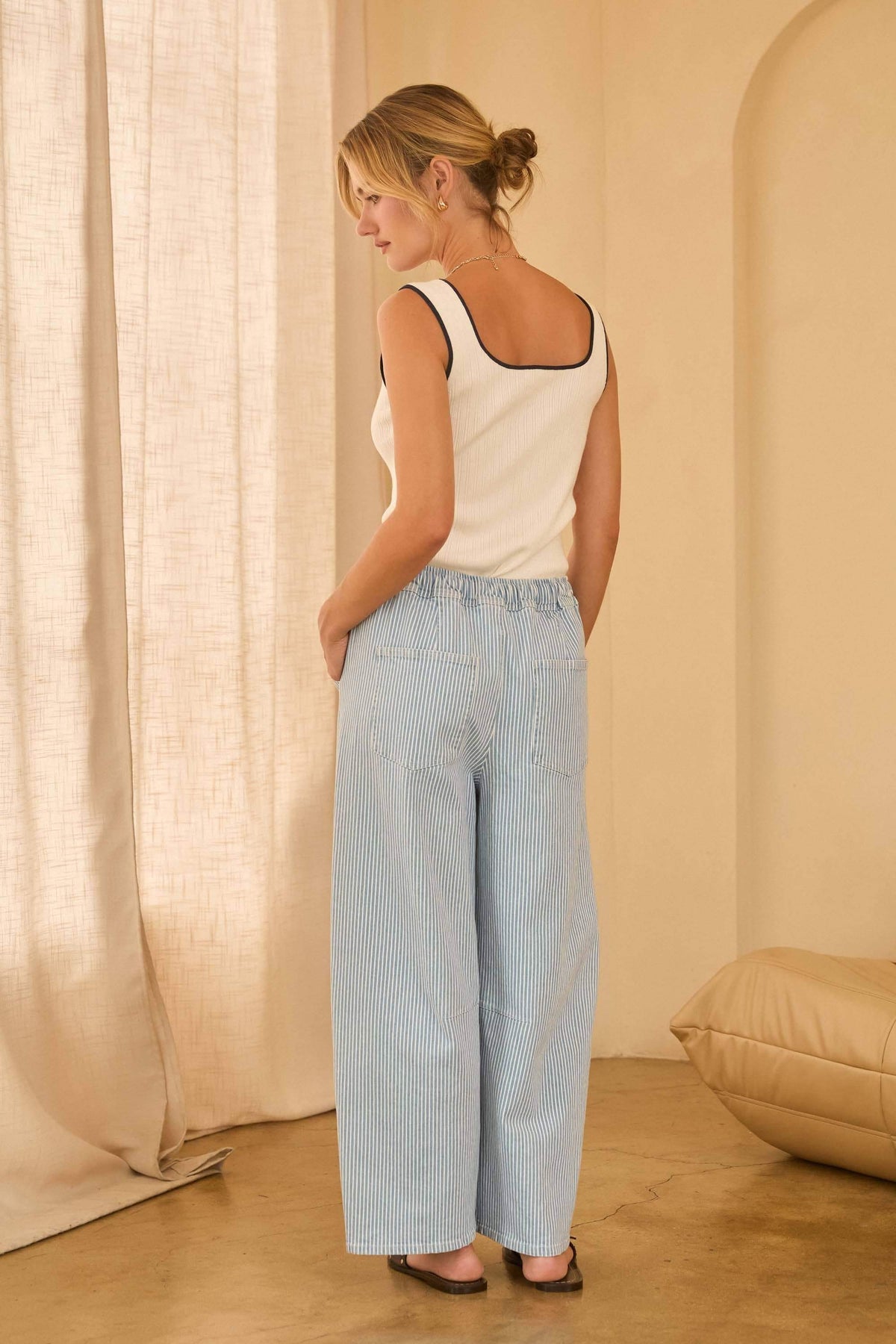 High-Rise Light Wash Barrel Jeans