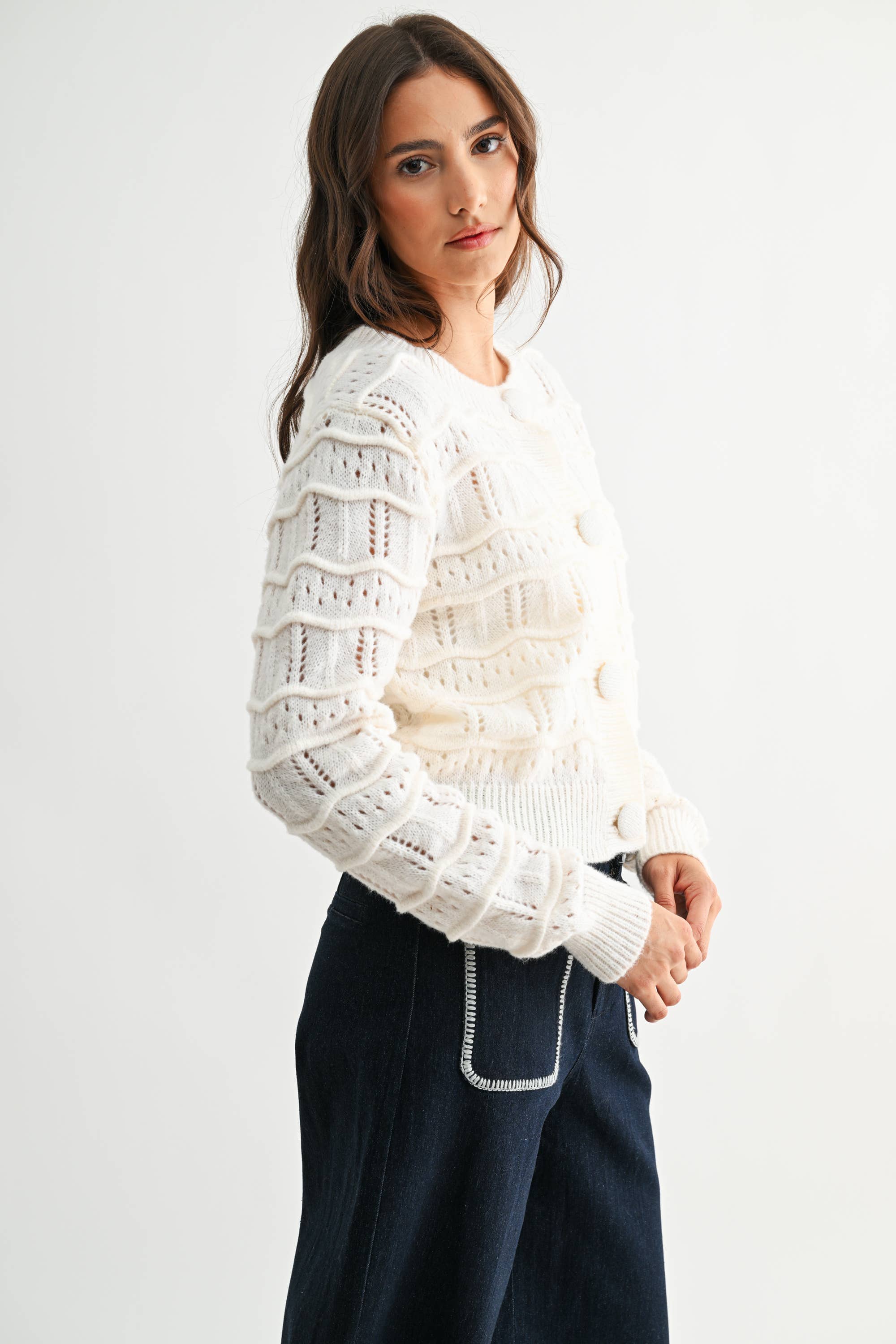 TEXTURED KNIT BUTTON FRONT CARDIGAN - CWT26598: CREAM / S-M-L (3-2-1)