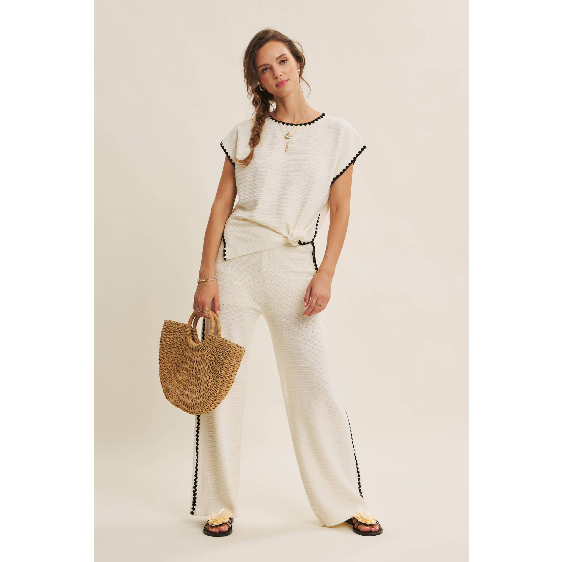 PLAYFUL SOPHISTICATION BEACHY TEXTURED SWEATER PANTS: IVORY / S | Stella & Grace Boutique .