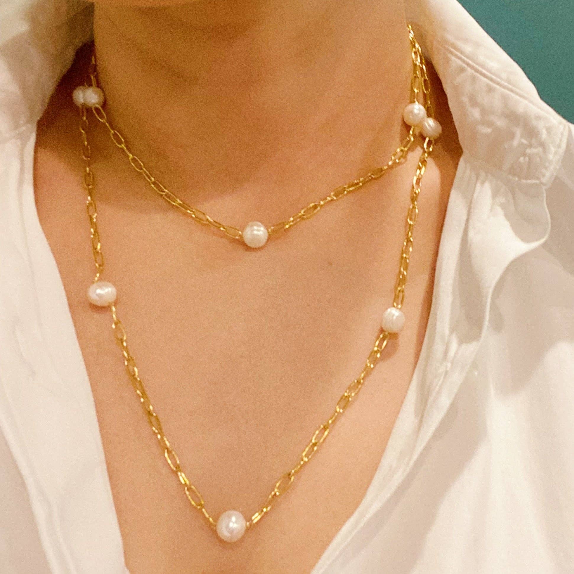 Freshwater Pearl Long Chain Necklace: Daily Elegance