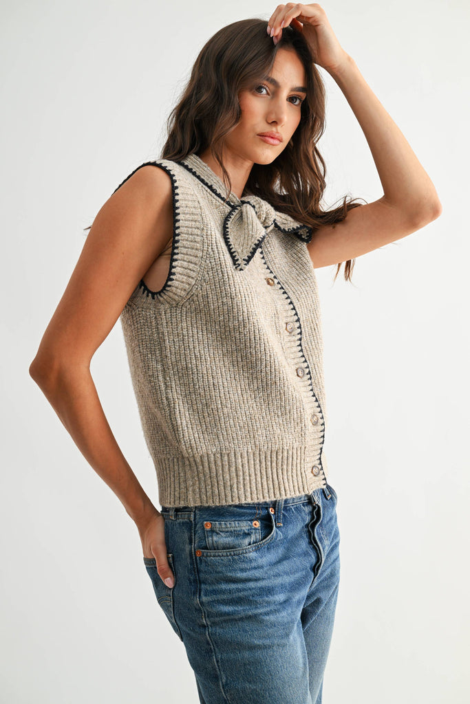 TIE NECK BUTTON FRONT SWEATER VEST - CWJ25822: OATMEAL/NAVY / S-M-L (3-2-1)