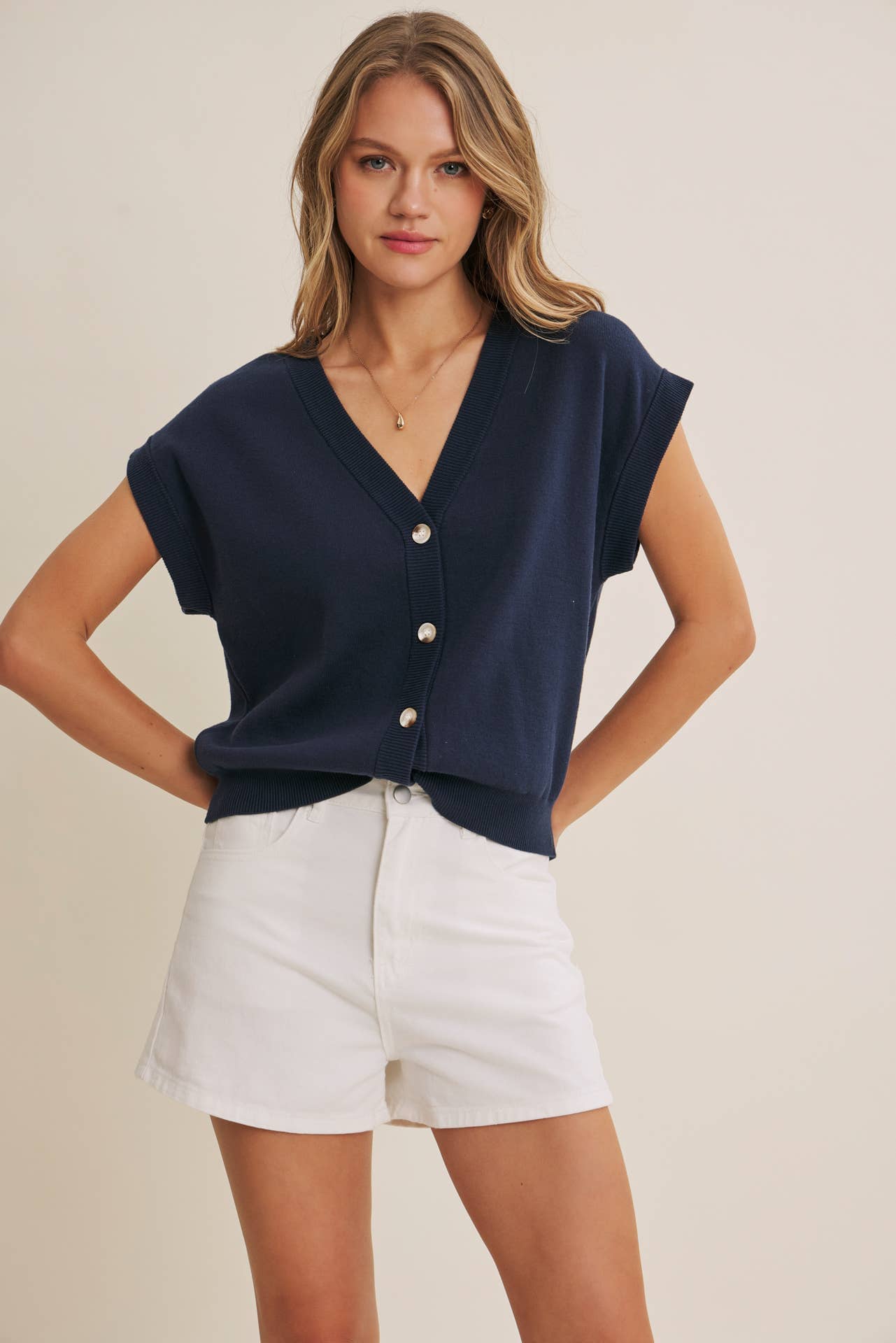 MULTI-WAY VERSATILITY SOFT COTTON BUTTON-DOWN SWEATER VEST: WINTER NAVY / S