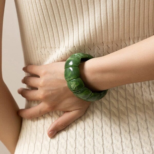 Green Acrylic Stretch Cord Bracelet