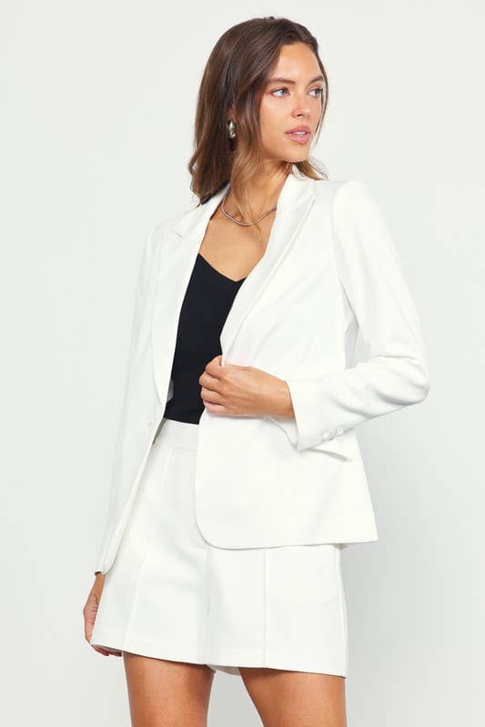 Slanted Pocket Long Sleeve Blazer : White / XS