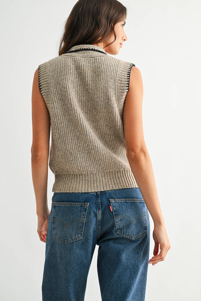 TIE NECK BUTTON FRONT SWEATER VEST - CWJ25822: OATMEAL/NAVY / S-M-L (3-2-1)